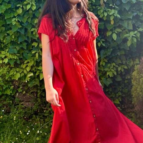 Vestido liso pliegues