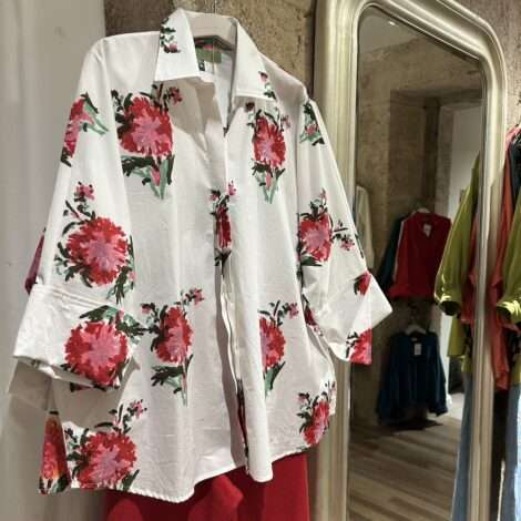 Camisa mangas flores
