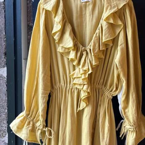 Vestido pico volante