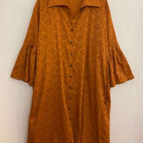 Vestido volante manga