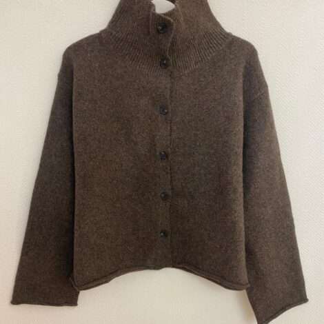 Chaqueta cuello subido