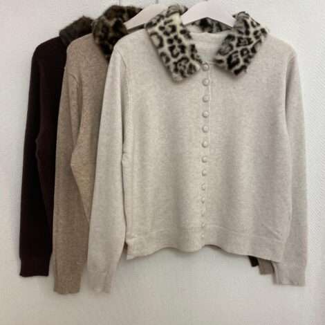 Chaqueta cuello leopardo