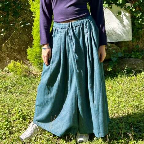 Pantalón ancho