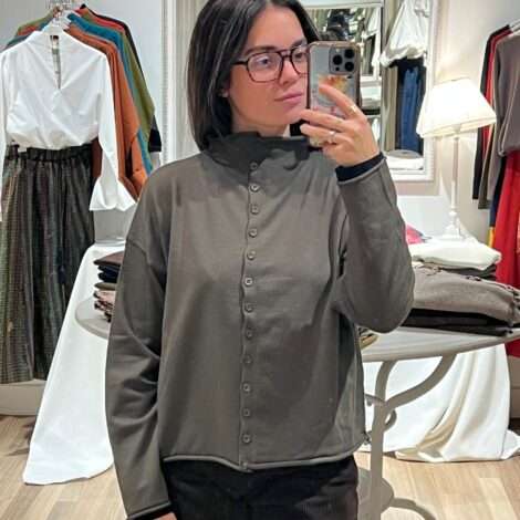 Chaqueta fina cuello subido