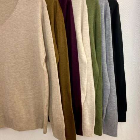Jersey fino cuello pico